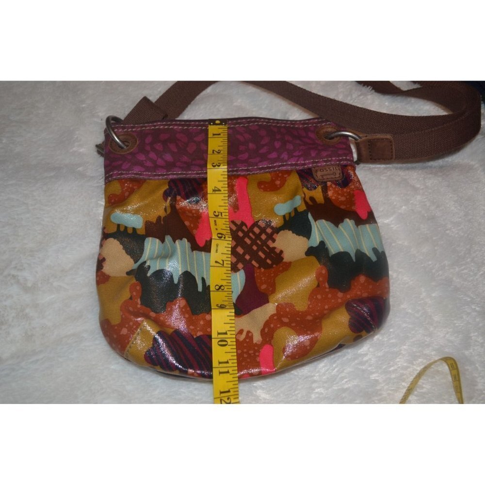 Fossil Key-Per Multi-Color Crossbody Purse and Matching Wallet - Picture 7 of 8